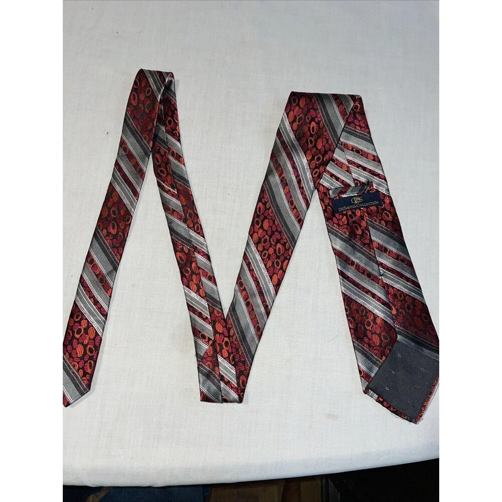 Desantis Collection Men’s Dress Tie Size 58” Red Gray Striped Business Formal